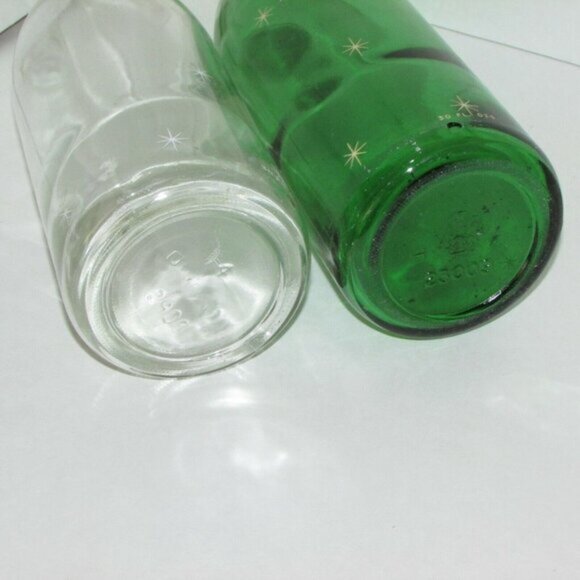 2 CYNAR Vintage Glass Soda Pop Bottles Toronto Canada Large 30 oz Green Clear - Picture 4 of 10